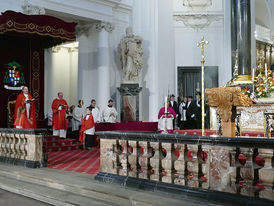 Abschlussvesper der Bischofskonferenz mit Spendung des Bonifatiussegens (Foto: Karl-Franz Thiede)